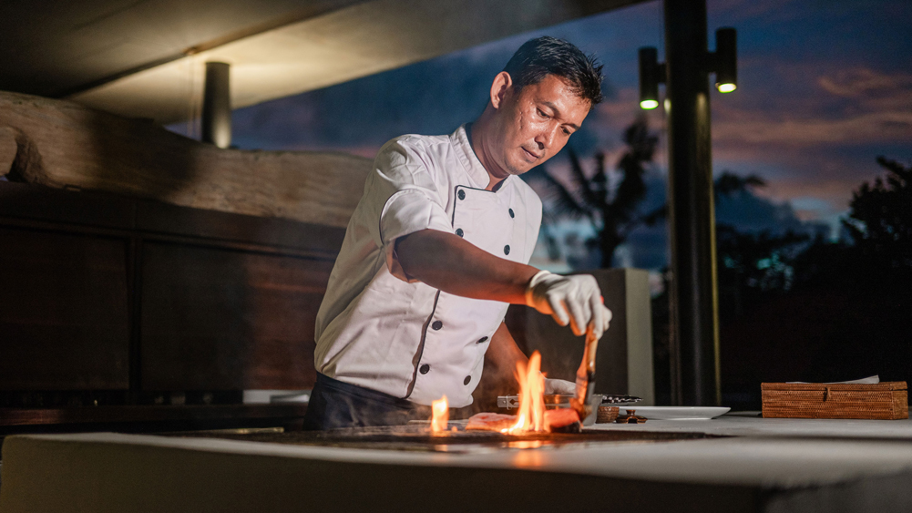 Arnalaya Beach House - Exquisite international cuisine